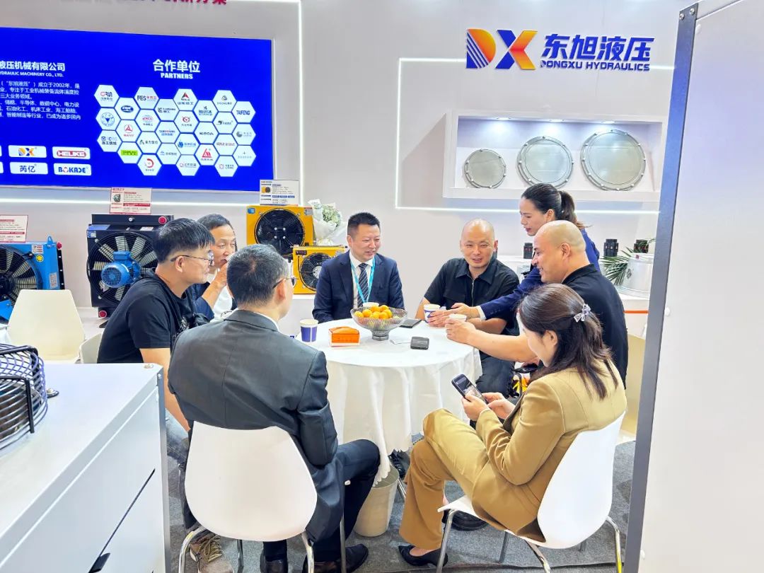 1700105131884655.jpg 640 (8).jpg