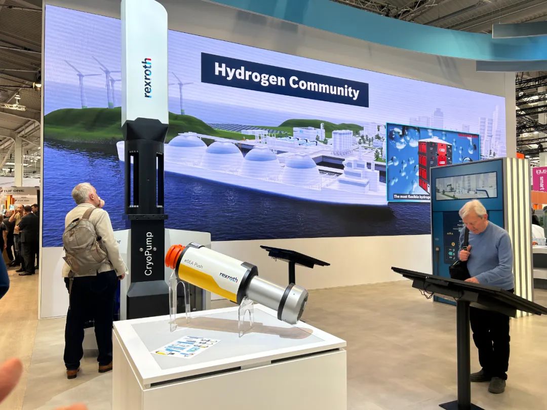 1714445648100240.jpg 18.jpg