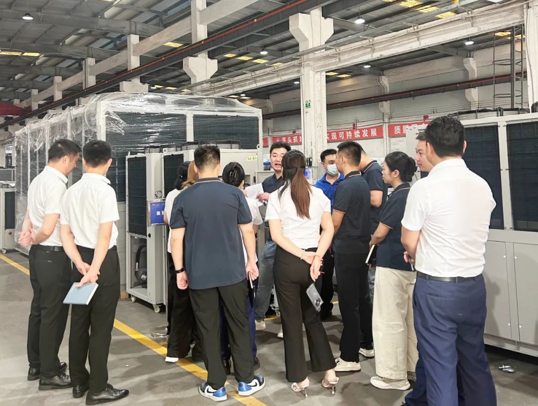 1754882906981925.jpg 4.jpg